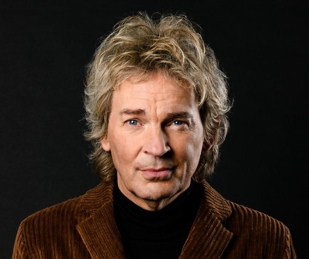 Matthijs gaat twee weken langer door