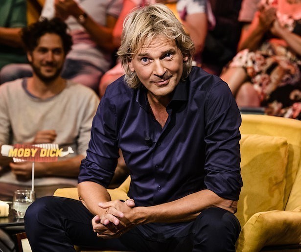 De TV van gisteren: Matthijs scoort laag met boekentalkshow