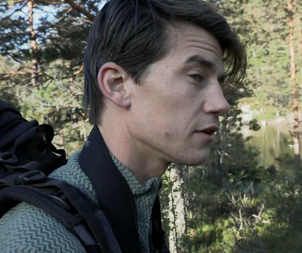 De TV van gisteren: Mátyás Bittenbinder eet kostbare informatie op in Hunted into the Wild VIPS