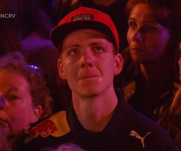 Kijkers The Passion in de ban van huilende 'Max Verstappen'