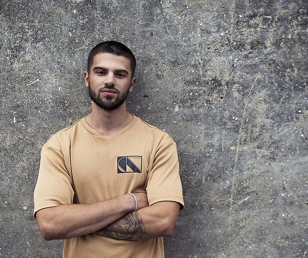 De TV van gisteren: Net 5 documentaire Antonie & Merlijn grotendeels ongezien 