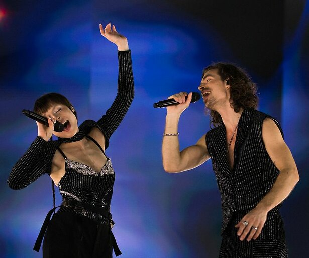 Zo ziet de Songfestival-act van Mia & Dion eruit