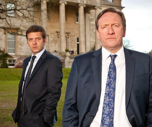 Geniet elke werkdag van Midsomer Murders bij BBC First