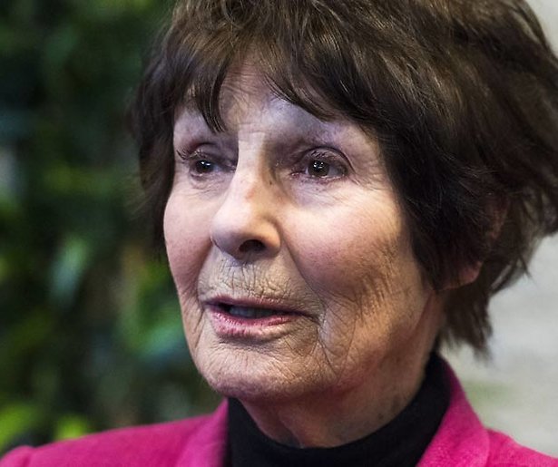 Wederom longontsteking voor Mies Bouwman