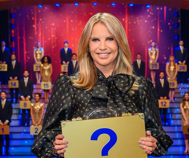 Winston Gerschtanowitz verrast Linda de Mol met bijzonder cadeau ter ere van 25 jaar Miljoenenjacht