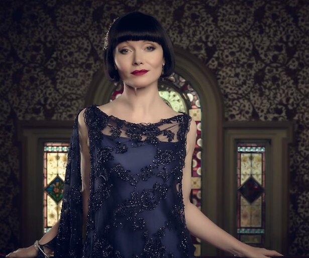 Laatste seizoen van de fijne serie Miss Fisher’s Murder Mysteries komt jouw kant op