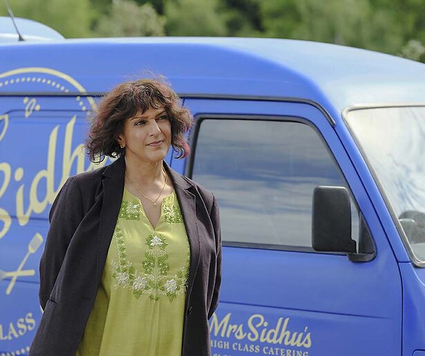 Gloednieuwe komische detectiveserie Mrs Sidhu Investigates te zien bij BBC First