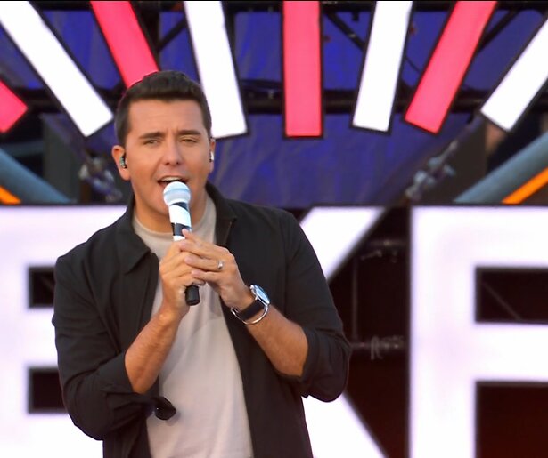 De TV van gisteren: Muziekfeest Op Het Plein blijft onder half miljoen kijkers