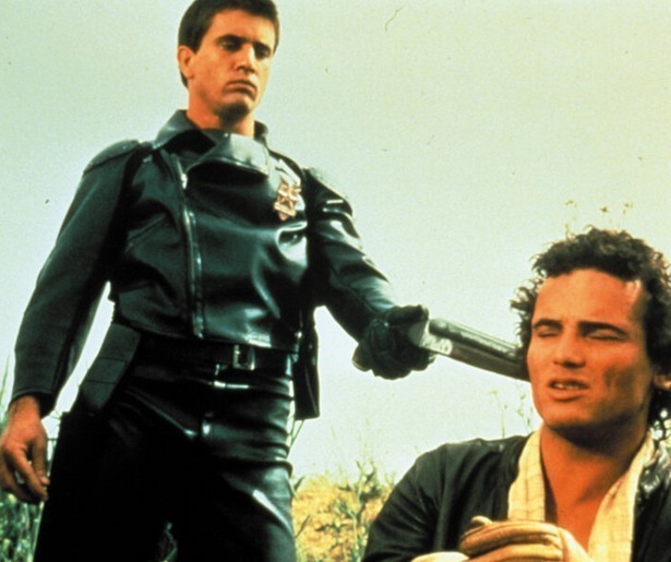 Scheuren met Mel Gibson in Mad Max