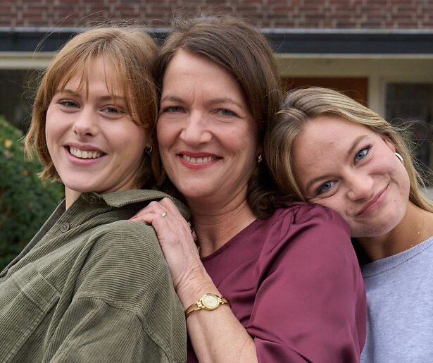 Een confrontatie dreigt tussen Malou en Hansje in het vijfde seizoen Oogappels 