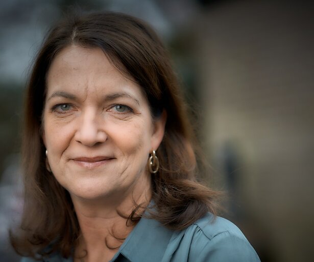 Merel komt bij haar therapeut tot een verhelderend inzicht in Oogappels