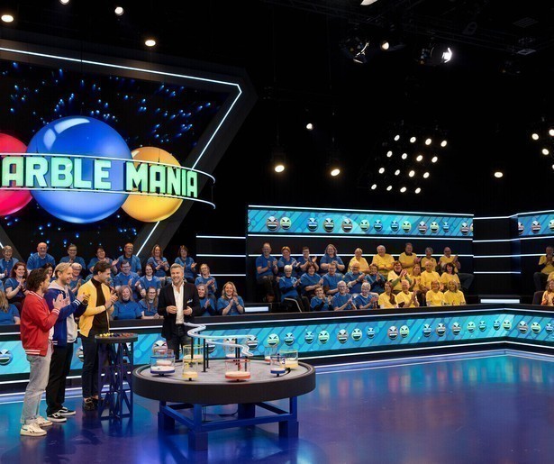 Daan Boom, Jasper Demollin en Tobias Camman gaan een potje knikkeren in Marble Mania