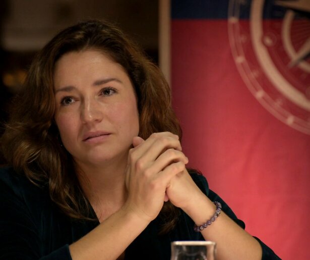 Nek-aan-nekrace aan de ronde tafel: wordt er nu eindelijk een verrader verbannen?