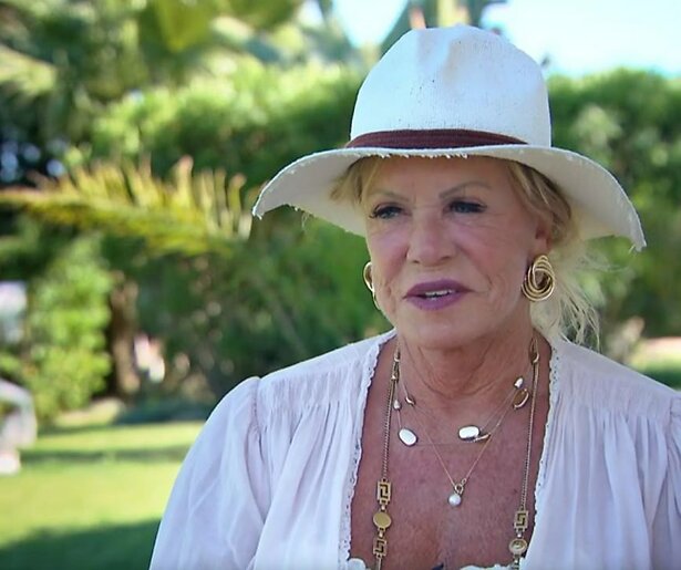 B&B Vol Liefde-ster Marian duikt op in Oplichters Aangepakt