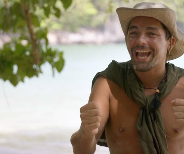 De strijd barst nu echt los in Expeditie Robinson