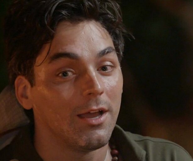 Expeditie Robinson-deelnemer Mark Baanders krijgt geen warm welkom op afvallerseiland