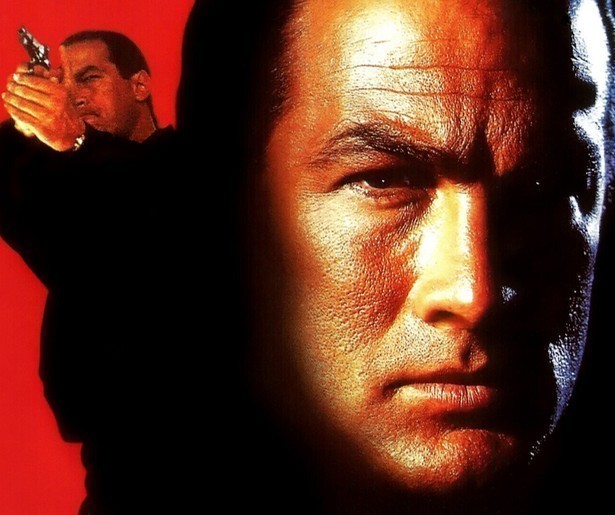 Steven Seagal beschermt zijn familie in actiefilm Marked for Death