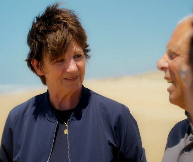 De TV van gisteren: Martine van Os weet weer te overtuigen met We Zijn er Bijna!