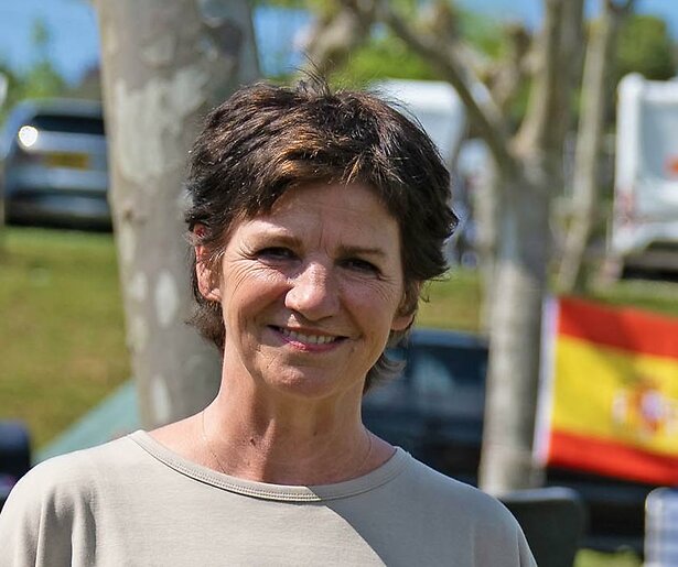 Martine van Os geeft een update vanaf de Wij Zijn Er Bijna-camping