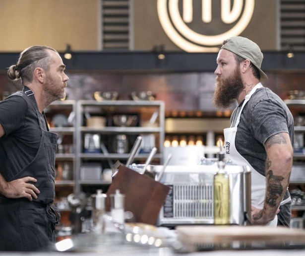 De laatste drie overgebleven deelnemers strijden voor een finaleplaats in MasterChef Australië