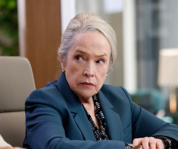 Madeline krijgt haar zusje op bezoek in Matlock