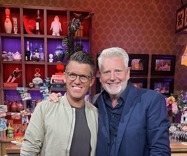 Sybrand Niessen maakt zich op voor een gloednieuw seizoen van MAX PubQuiz