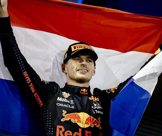De TV van gisteren: Kijkcijferrecord voor wereldtitel Max Verstappen