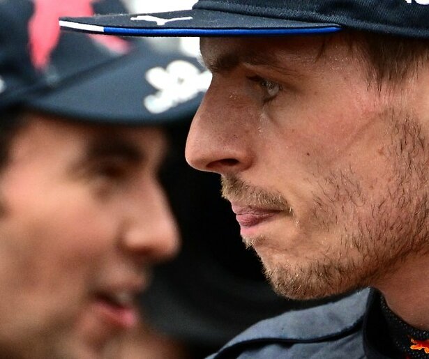 Max Verstappen strijdt verder in Azerbeidzjan