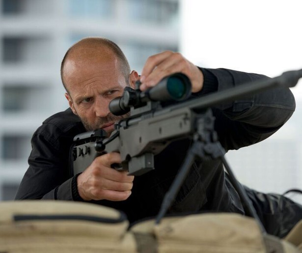 Jason Statham is niet langer veilig in Mechanic: Resurrection