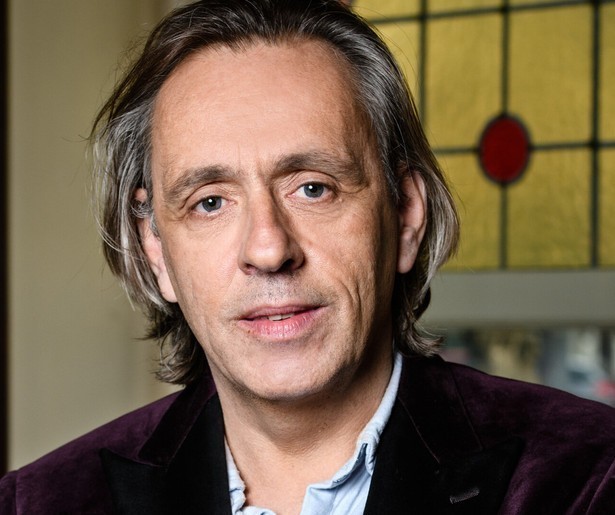 Vrienden fileren de mediaweek in nieuw seizoen Media Inside