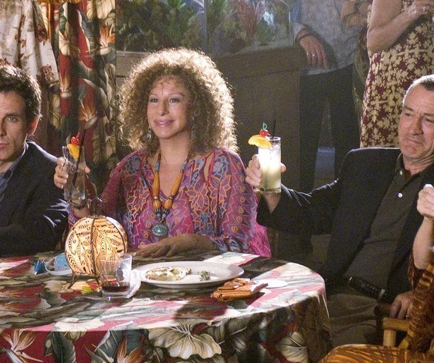 Robert De Niro heeft moeite met hippies in Meet The Fockers