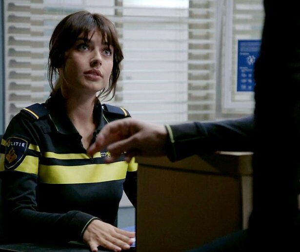 Merel gaat op stage in Goede Tijden, Slechte Tijden