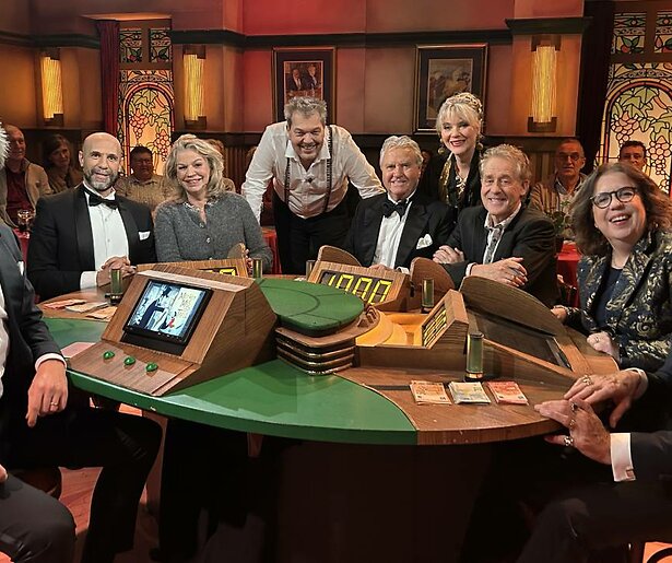 Met het Mes op Tafel sluit 2025 spetterend af met feestelijke oudejaarsspecial