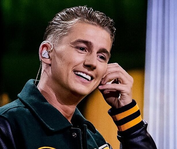 Mart Hoogkamer neemt extra rust na skippen Beste Zangers