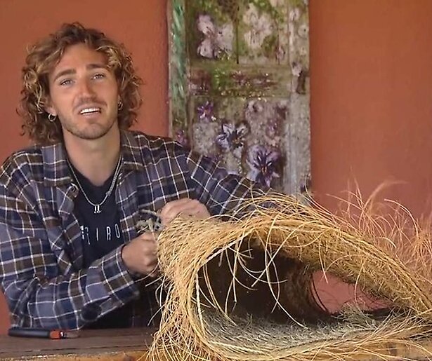 Hunk Mike (B&B Vol Liefde) deelt foto van zijn liefde