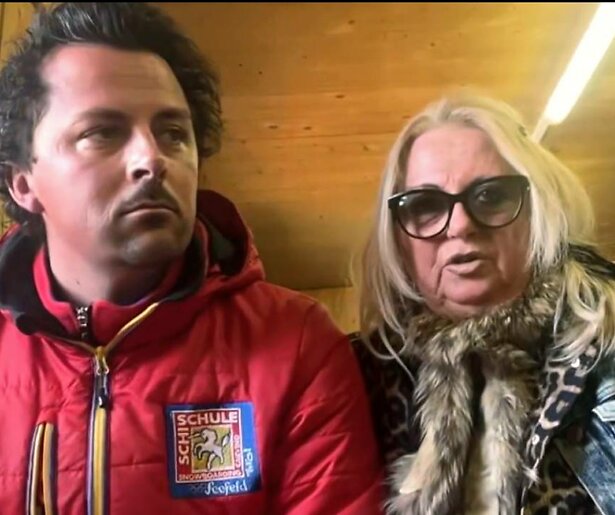 Mike en moeder Monique bijten van zich af na kritiek: ‘Ik word er pissig van’