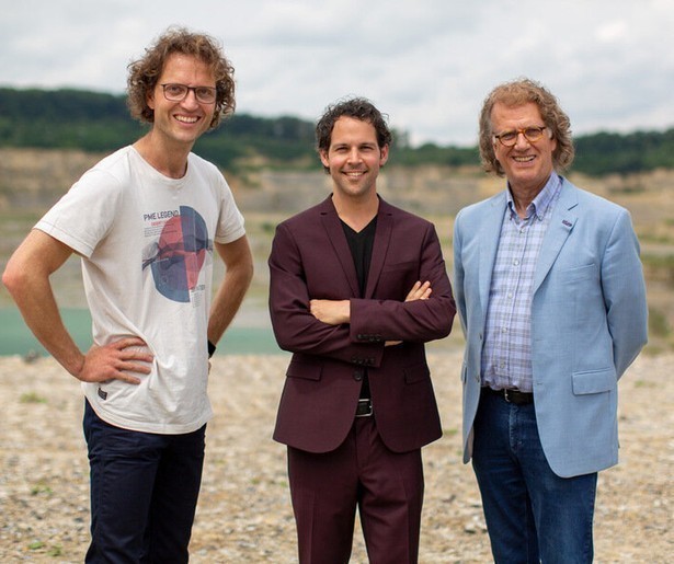 Victor Mids zet de Stradivarius van André Rieu op het spel in herhaling Mindf*ck