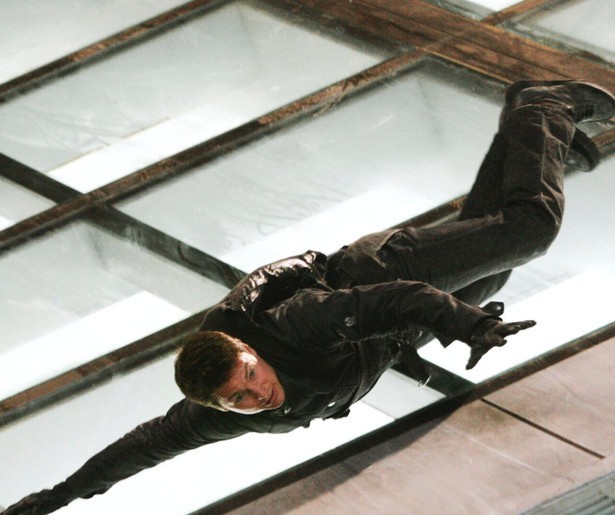 Tom Cruise dendert door als Ethan hunt in Mission: Impossible III