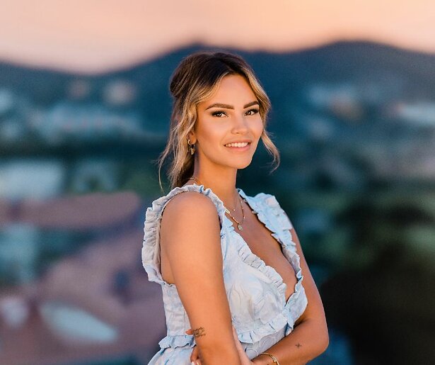 Monica Geuze staat Sylvia Geersen bij in nieuw seizoen De Bachelorette