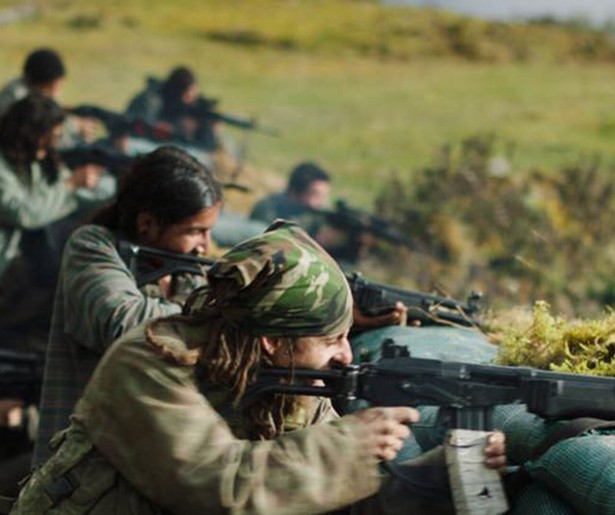 Tienercommando’s in niemandsland 