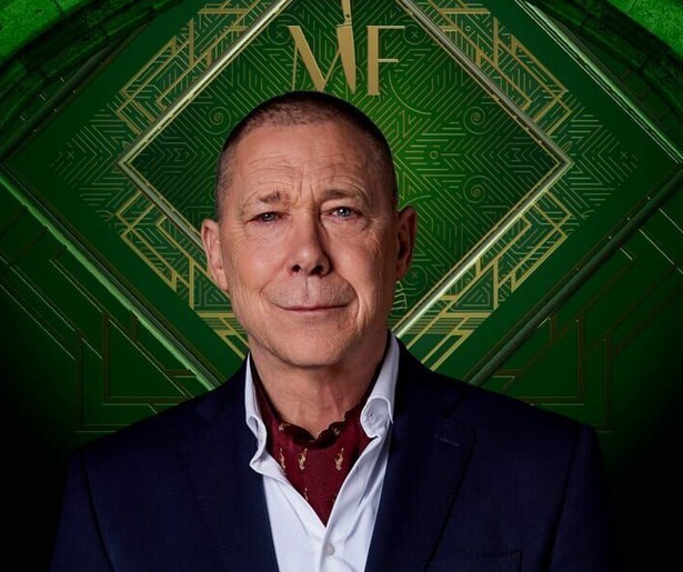 Hans Kesting is dolblij met zijn rol als gastheer in spelprogramma Moordfeest