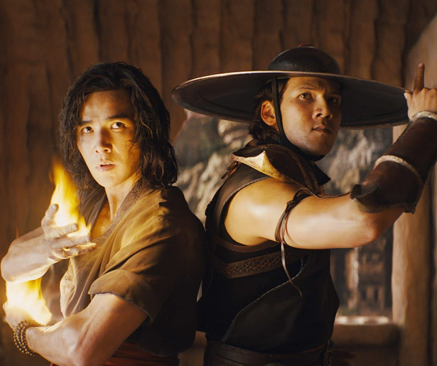 Deze verfilming van Mortal Kombat heeft alles wat de populaire videogamereeks ook heeft