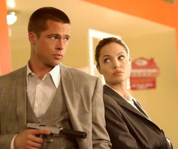 Angelina Jolie en Brad Pitt vechten het uit in ultieme actiekomedie Mr. & Mrs. Smith