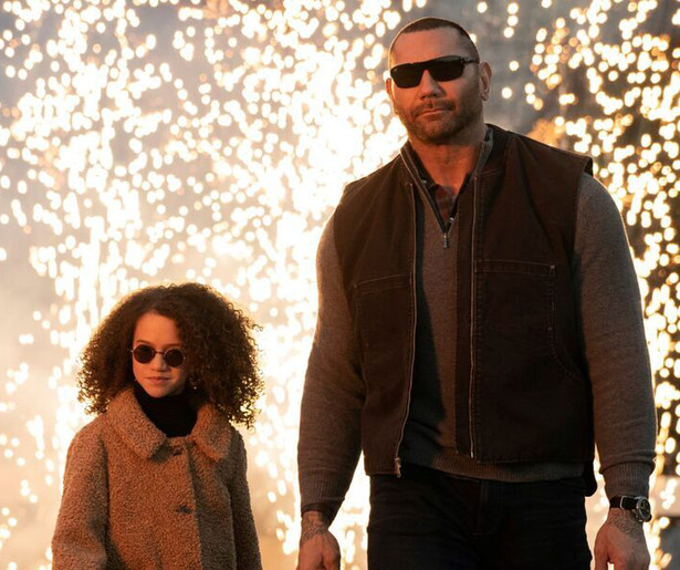 Chloe Coleman en Dave Bautista zijn aan elkaar gewaagd in My Spy