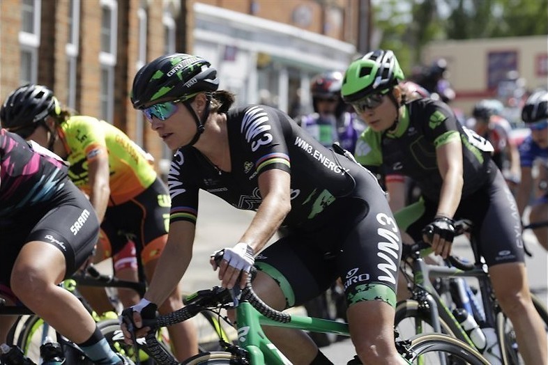 Wie volgt Wiebes op?