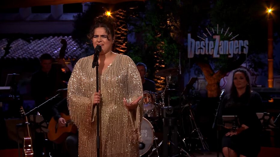 Zien: Numidia zingt opera in Beste Zangers Zien: Numidia zingt opera in Beste Zangers