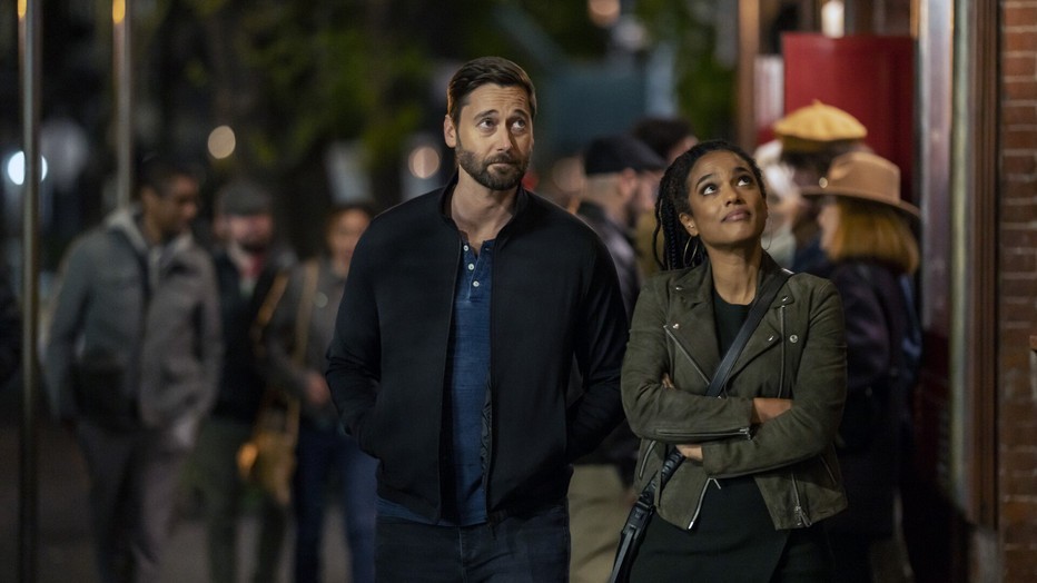 Ryan Eggold en Freema Agyeman Ryan Eggold en Freema Agyeman