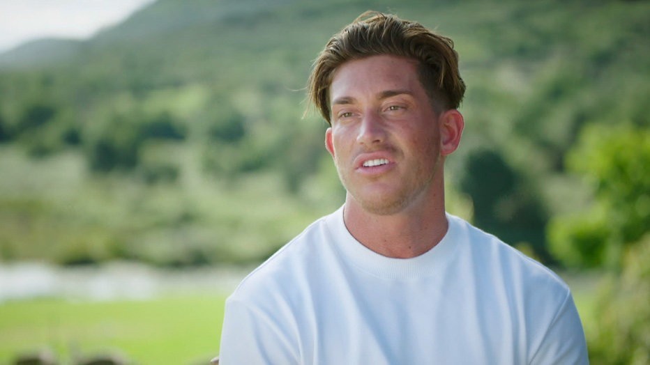 Niek uit De bachelorette vindt dat zijn uiterlijk het best bij Gaby past Niek uit De bachelorette vindt dat zijn uiterlijk het best bij Gaby past