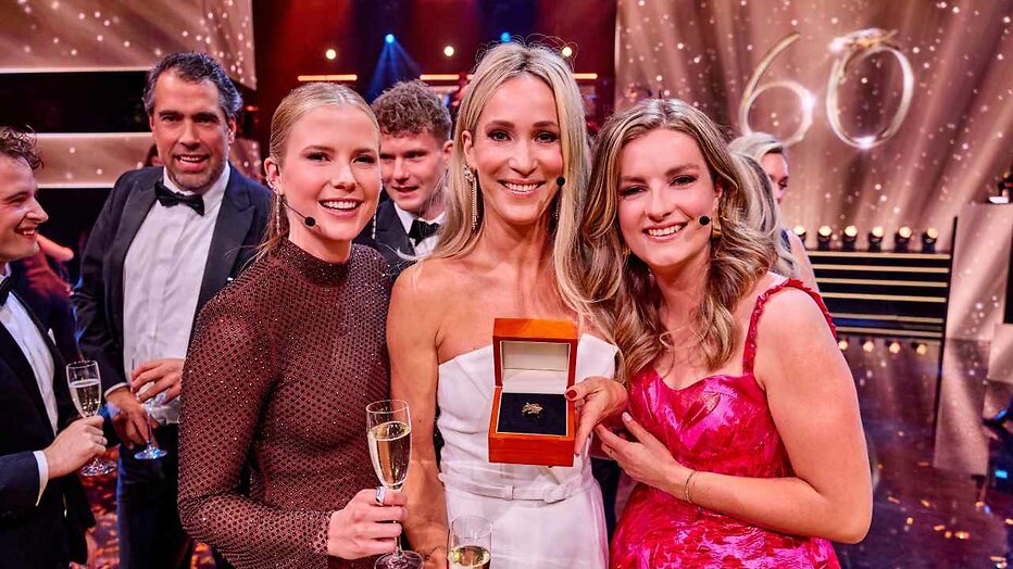 Noa Vahle, Hélène Hendriks en Merel Ek