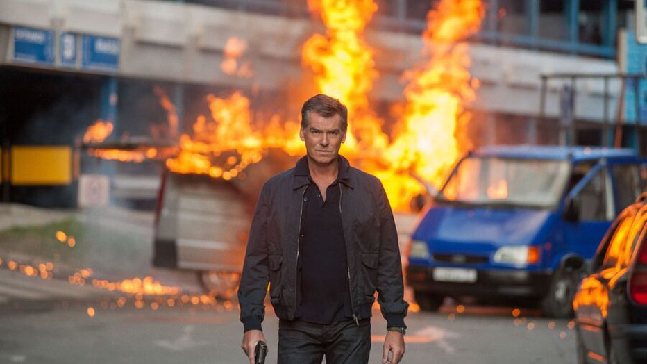 Pierce Brosnan voor November Man